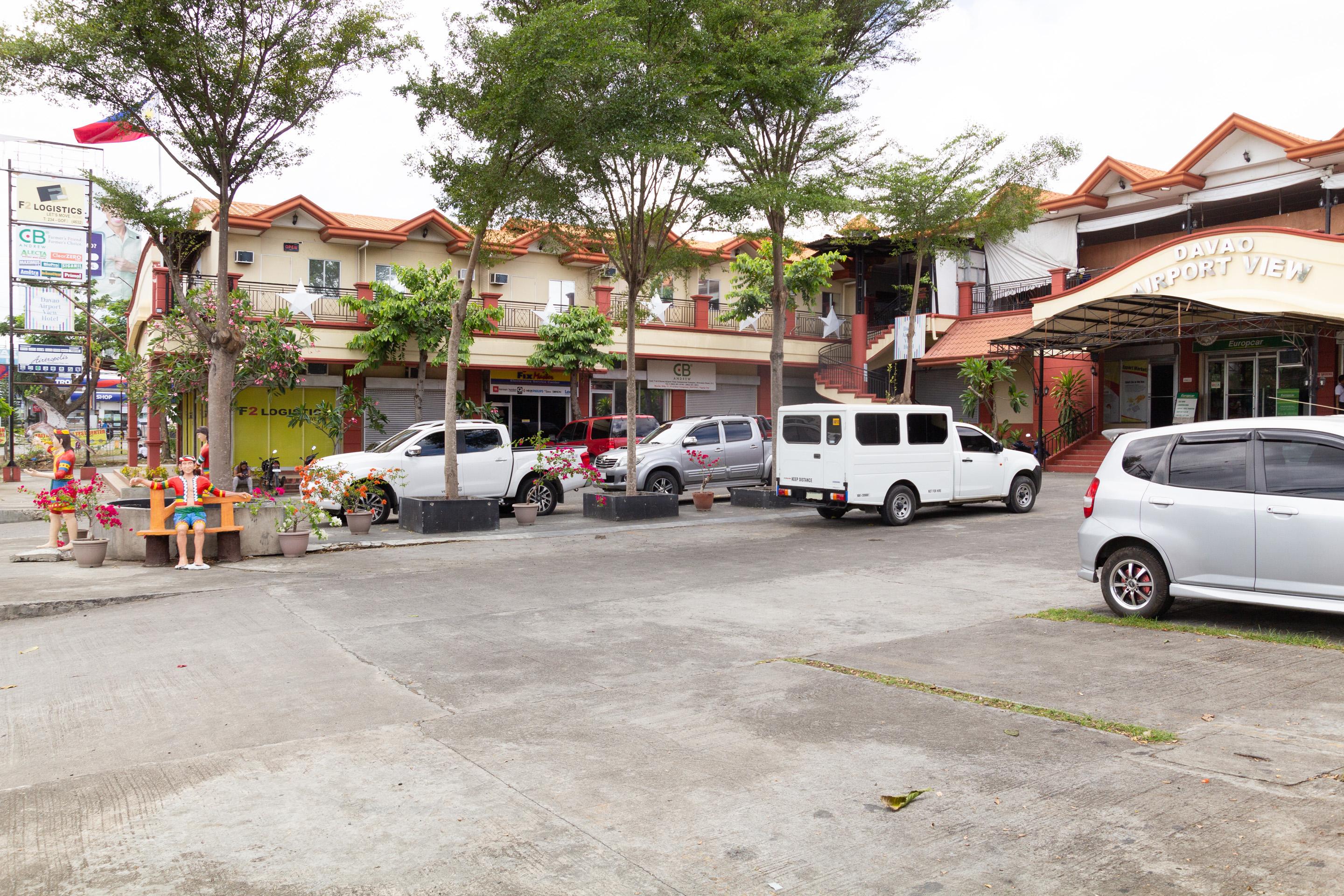 Oyo 150 Davao Airport View Hotel Extérieur photo