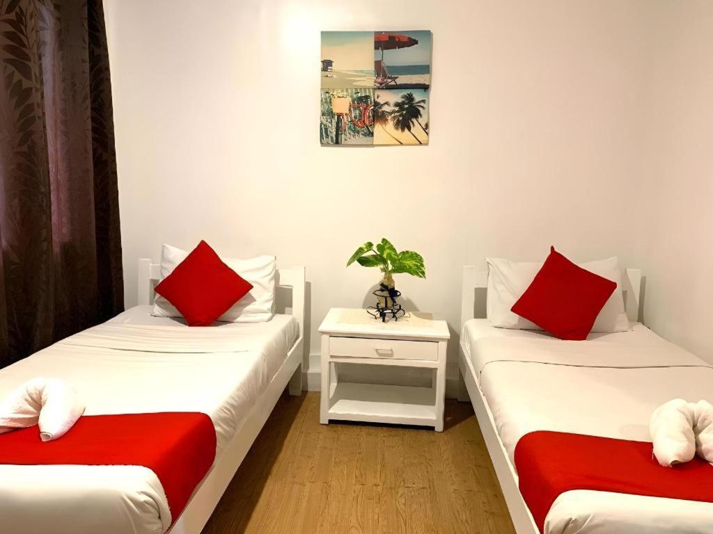 Oyo 150 Davao Airport View Hotel Extérieur photo
